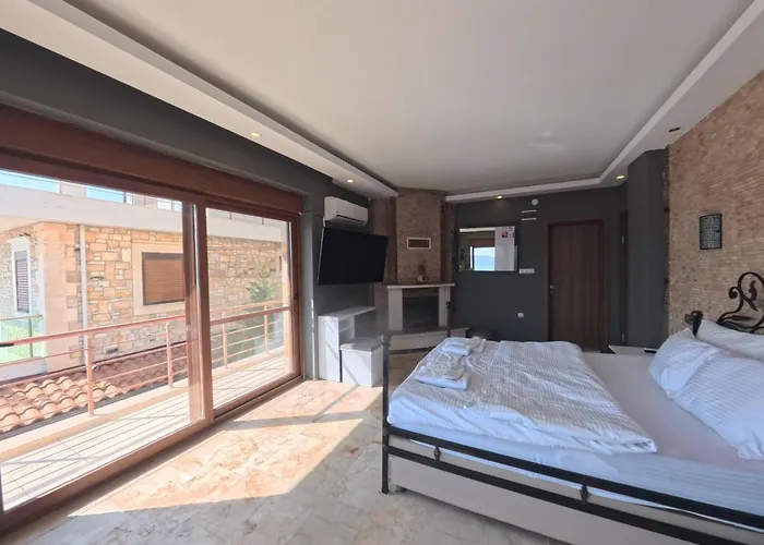 酒店 Stone House Foca Yenifoca