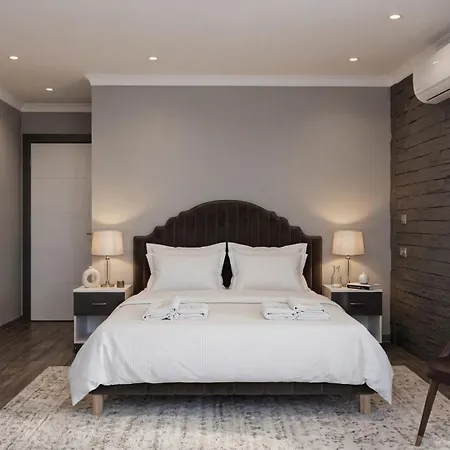 Stone House Foca Hotel *
