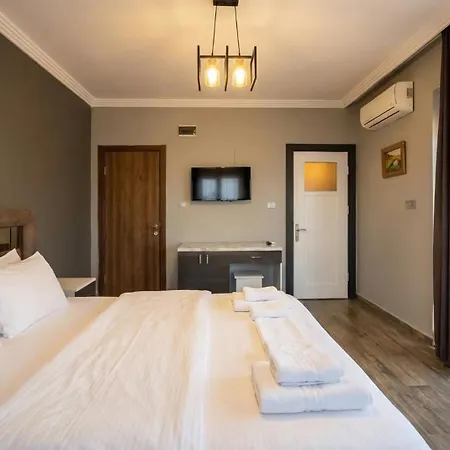 Hotel Stone House Foca *
