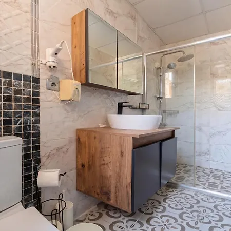 Stone House Foca Hotel Yenifoca