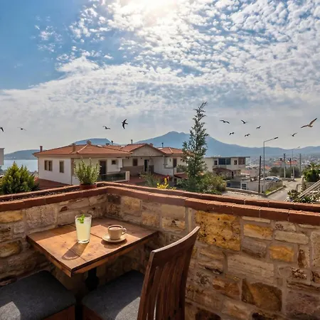 Hotel Stone House Foca Yenifoca