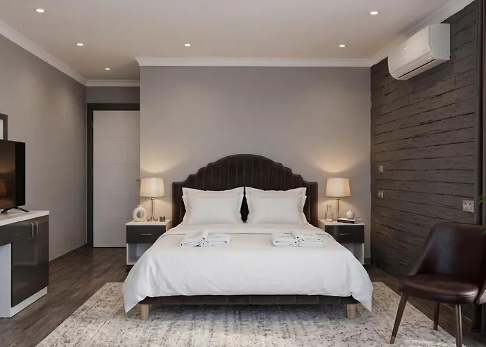 Stone House Foca 호텔 *