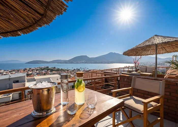 호텔 Stone House Foca Yenifoca