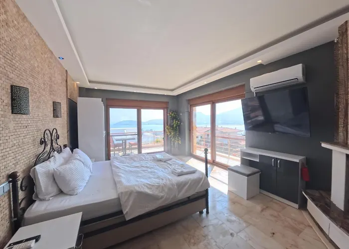 Stone House Foca 호텔